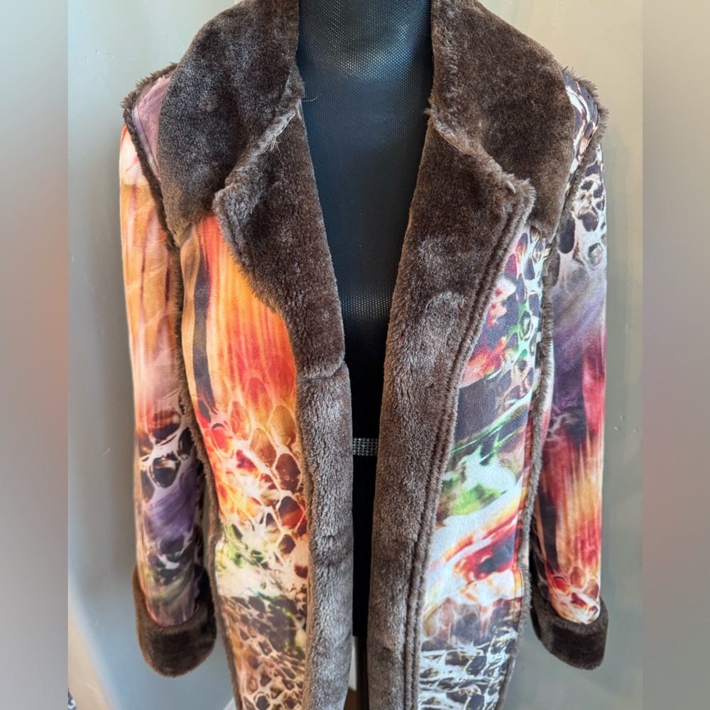 Multicolor Teddy Jacket - Picture 6 of 16